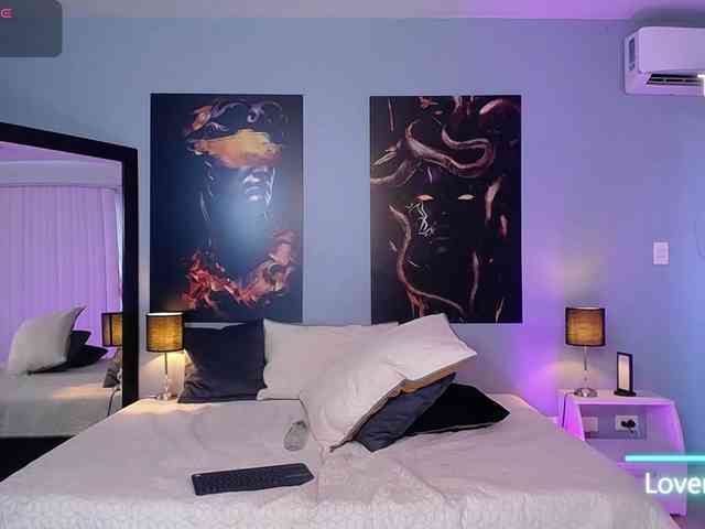 JasmineCampbell webcam