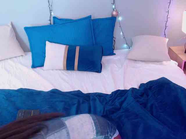 JasmineCampbell webcam