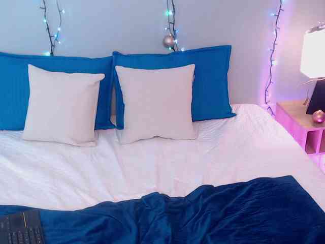 JasmineCampbell webcam