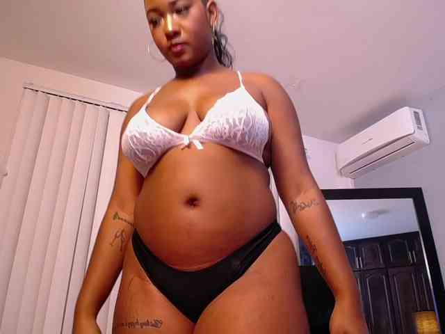 JasmineCampbell webcam