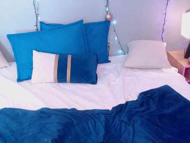 JasmineCampbell webcam