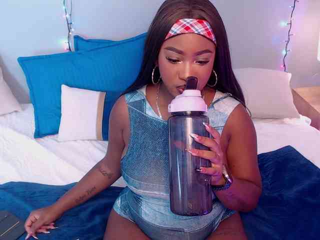 JasmineCampbell webcam