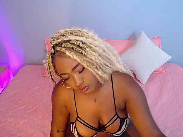 JasmineCampbell webcam