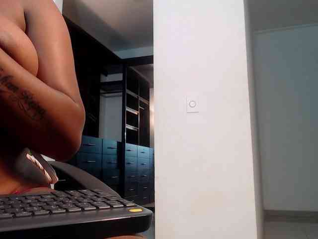 JasmineCampbell webcam
