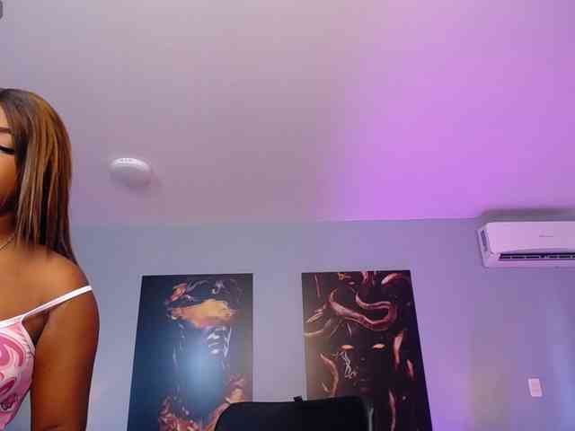 JasmineCampbell webcam