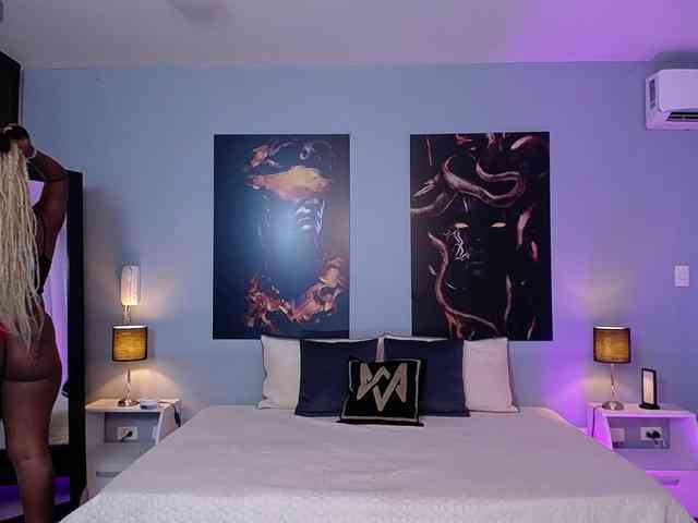 JasmineCampbell webcam