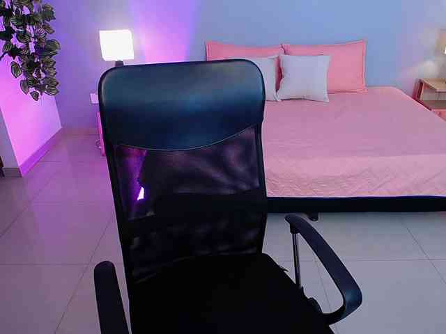 JasmineCampbell webcam