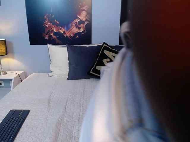 JasmineCampbell webcam