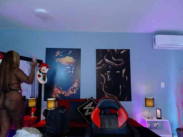 JasmineCampbell webcam