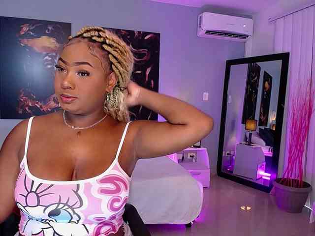 JasmineCampbell webcam