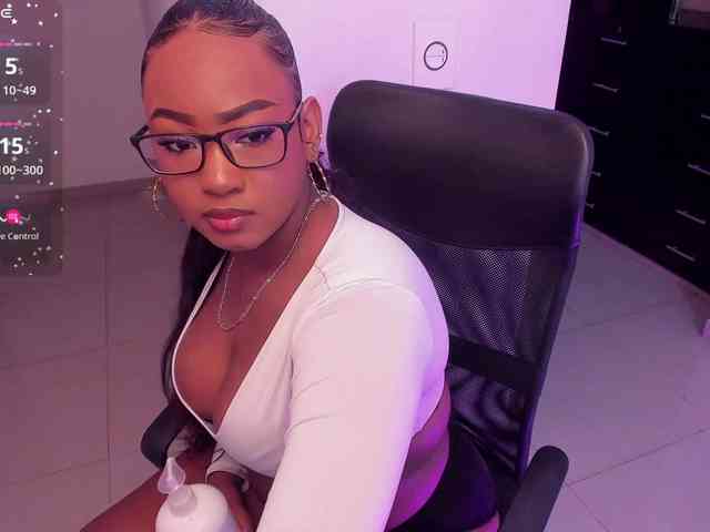 JasmineCampbell webcam