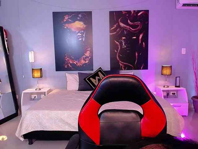 JasmineCampbell webcam