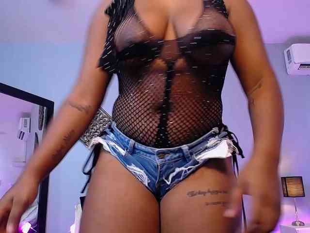 JasmineCampbell webcam