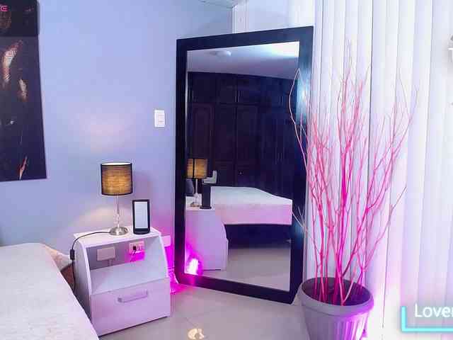 JasmineCampbell webcam