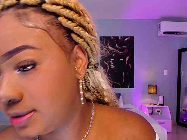 JasmineCampbell webcam