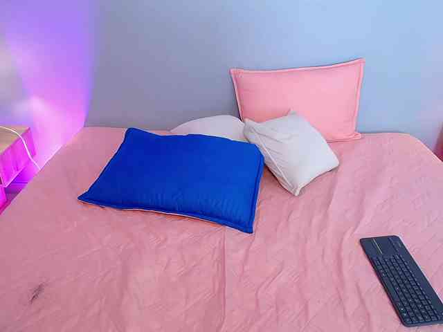 JasmineCampbell webcam