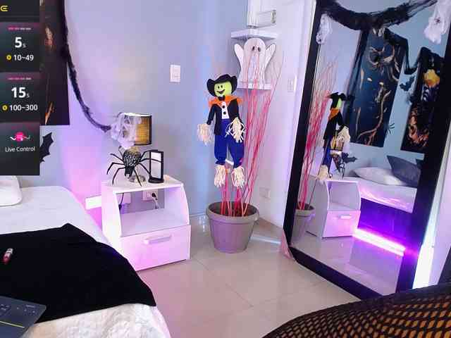 JasmineCampbell webcam