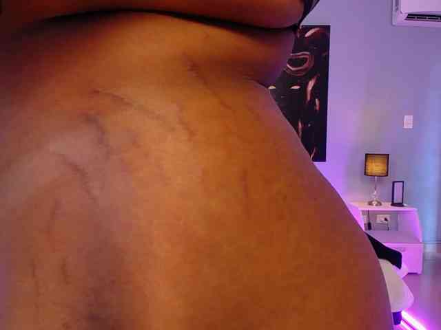 JasmineCampbell webcam