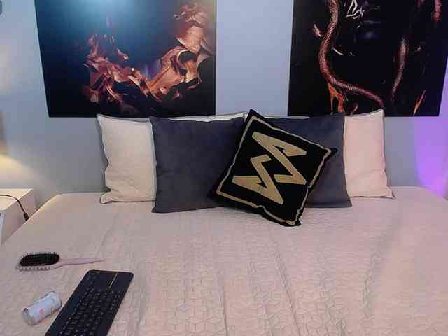 JasmineCampbell webcam