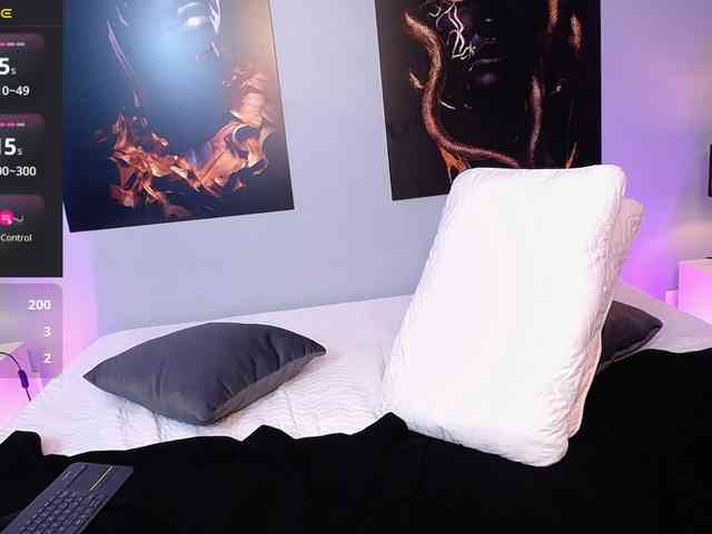 JasmineCampbell webcam