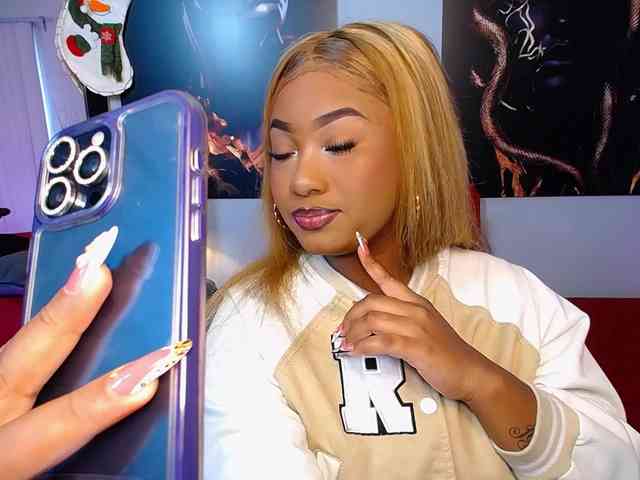 JasmineCampbell webcam