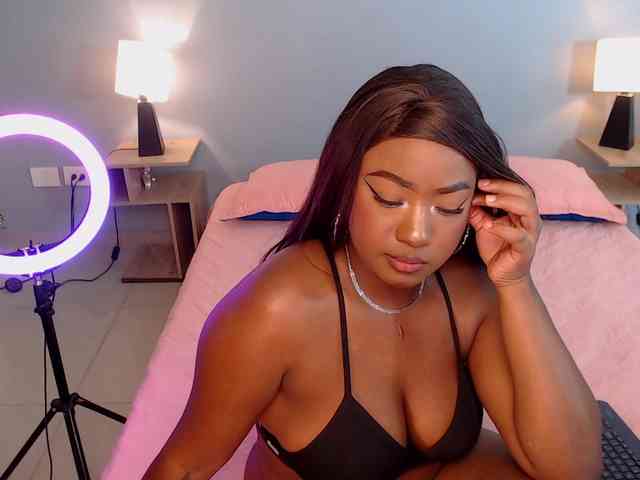 JasmineCampbell webcam