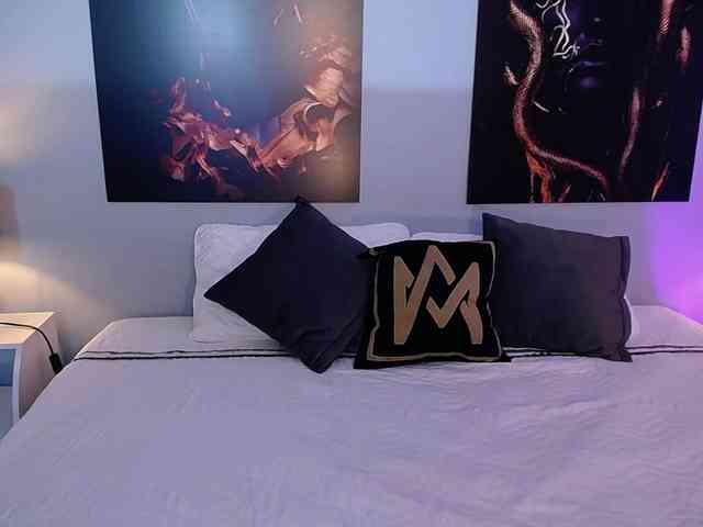 JasmineCampbell webcam