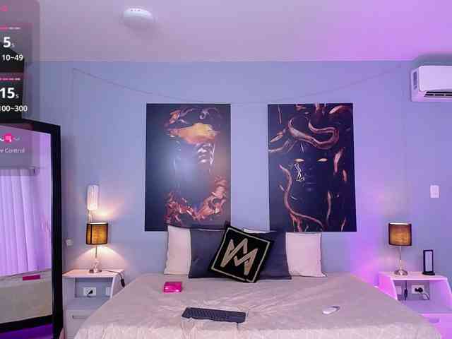 JasmineCampbell webcam