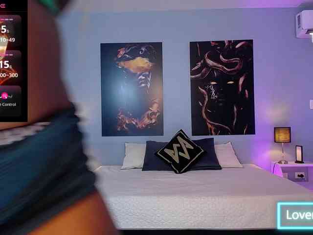 JasmineCampbell webcam