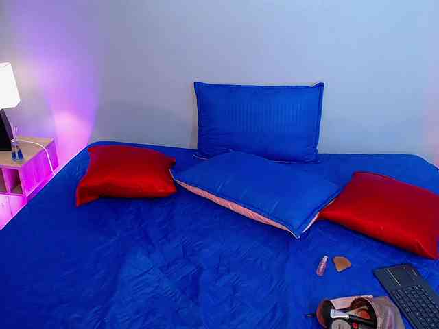 JasmineCampbell Live Webcam on BongaCams