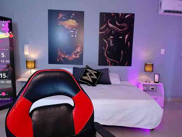 JasmineCampbell webcam