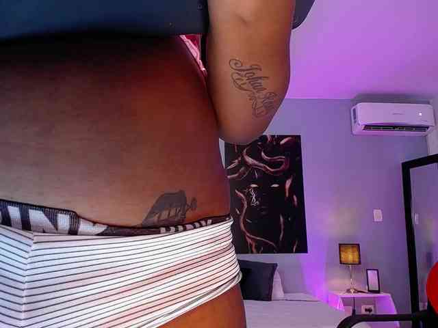 JasmineCampbell webcam