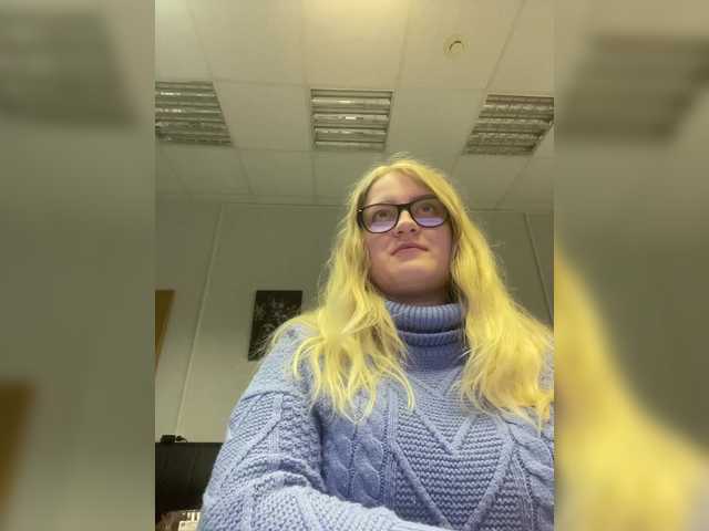 SashulyaAsd's BongaCams show and profile