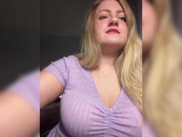 SashulyaAsd's BongaCams show and profile