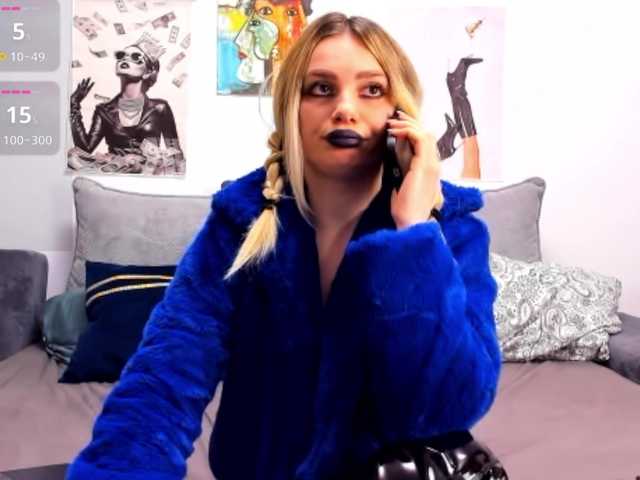 CallmeAnna's BongaCams show and profile