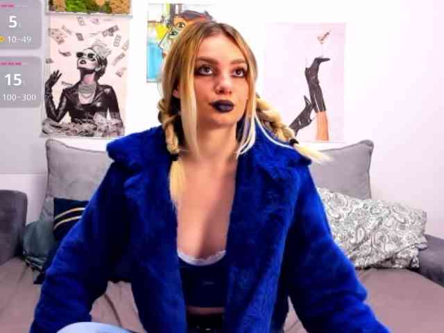 CallmeAnna Live Webcam on BongaCams