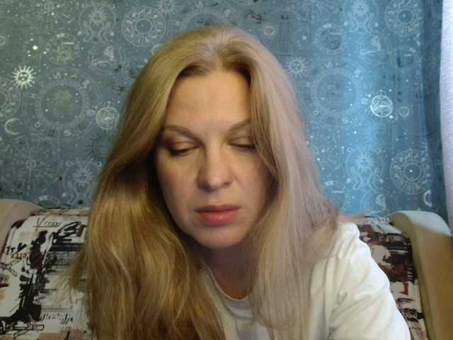 BlondeFox's BongaCams show and profile