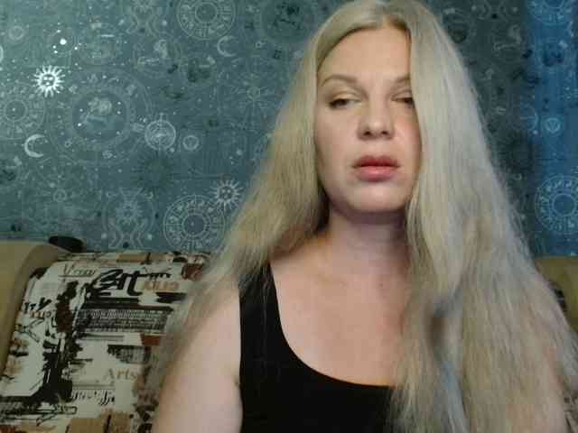 BlondeFox