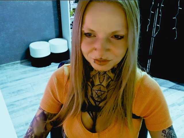 InesModel webcam bongacams model stream image