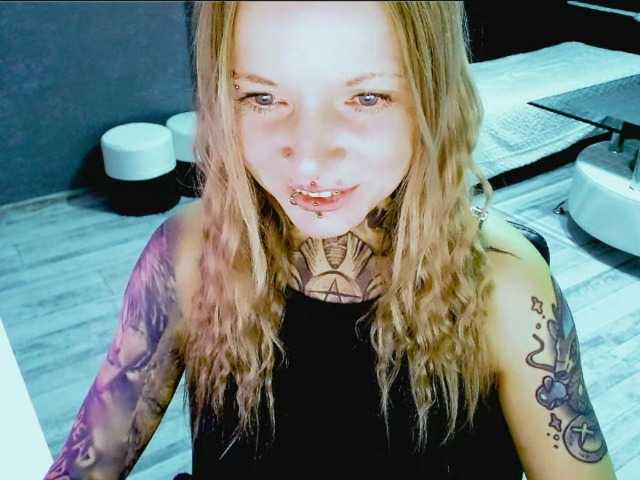 InesModel webcam bongacams model stream image