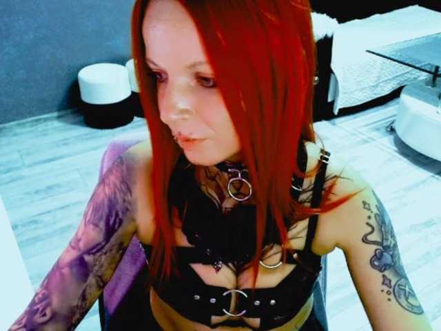 InesModel webcam bongacams model stream image