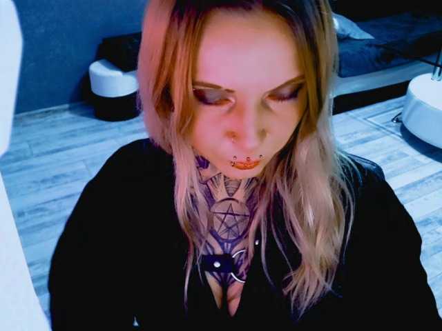 LisaModel from BongaCams is Freechat