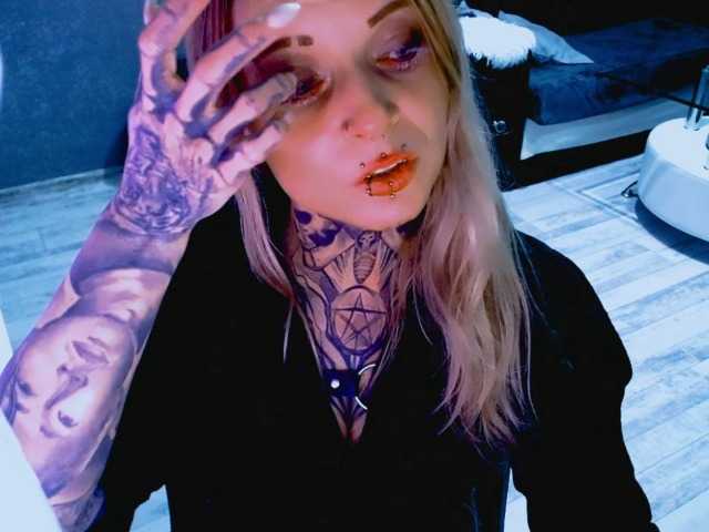 LisaModel — Let's rock today!  I'm kinda playfull baby! #kinky #mistress #femdom #goddess #sexy #tatto