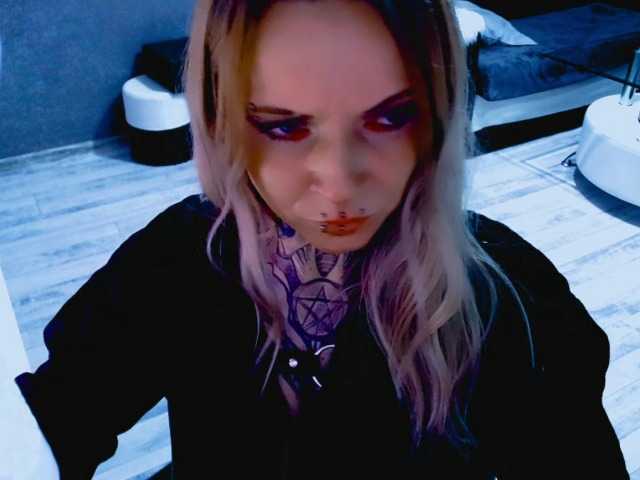 LisaModel from BongaCams is Freechat