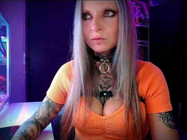 InesModel webcam