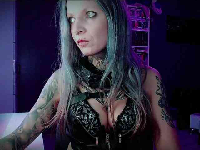 InesModel webcam