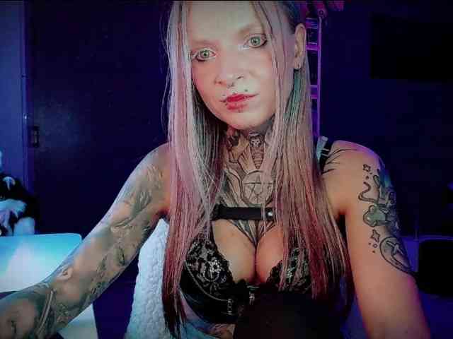 InesModel webcam