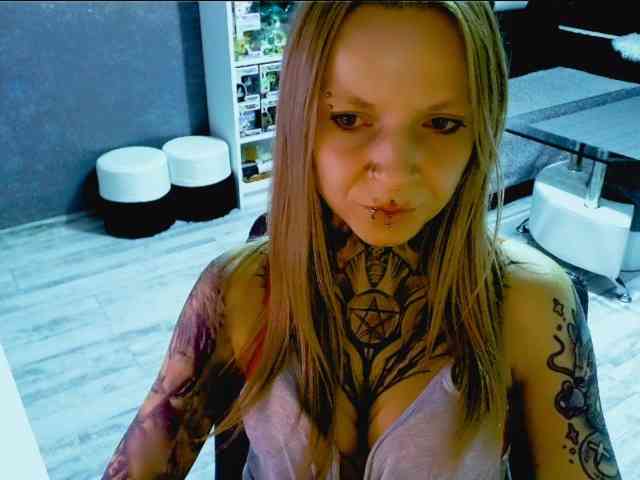 InesModel webcam