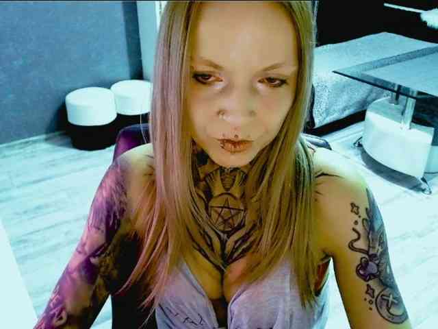InesModel webcam