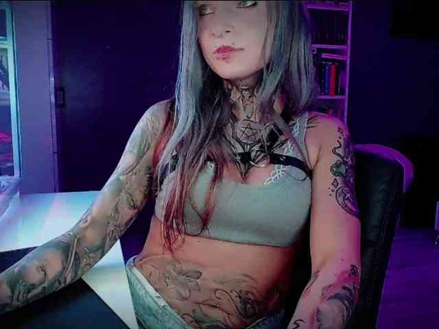 InesModel webcam